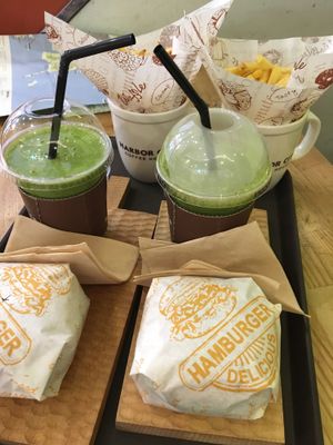 Delicious at Moomoo Burger & Smoothie in Busan