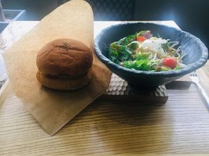 Lovely lunch :) at Moomoo Burger & Smoothie in Busan