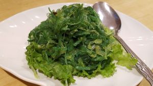 seaweed salad at Happy Veggie Garden in Rowland Heights