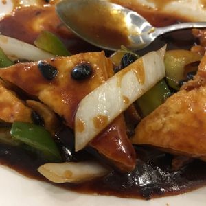 Tofu with black bean sauce at Lotus Vegan Cuisine in Glasgow