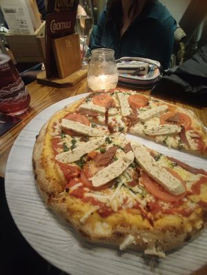 Chicken and bacon pizza at Head Of Steam Quayside in Newcastle Upon Tyne