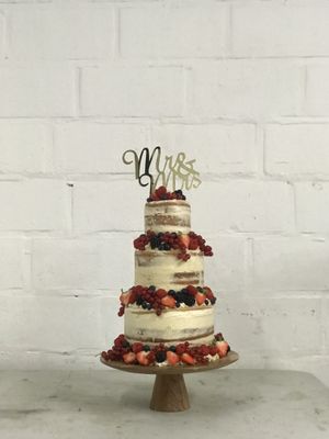 They also make wedding cakes!! at Madam Bakster in Ghent