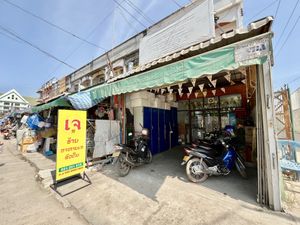 Frontier   at Khouadin Vegetarian in Vientiane