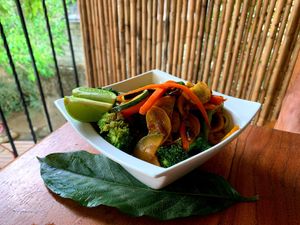 Banging with Yuca Fries at Lazy Cat in Minca