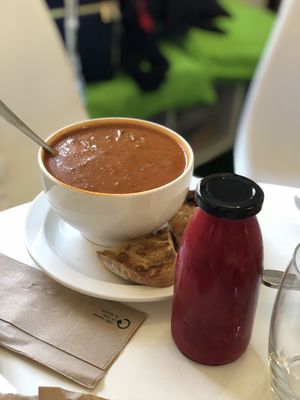 Tomato soup at Ribizli in Wallingford