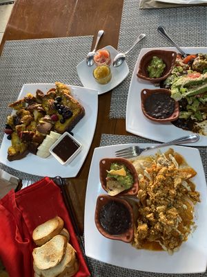 We started eating before I could take the photo!!! These are our most ordered items    at Taqueria Entre Zankas in Zihuatanejo