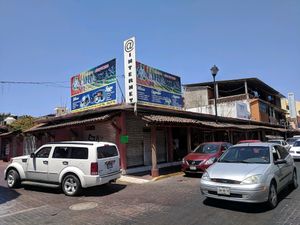 Other corner on Calle Ejido at Taqueria Entre Zankas in Zihuatanejo