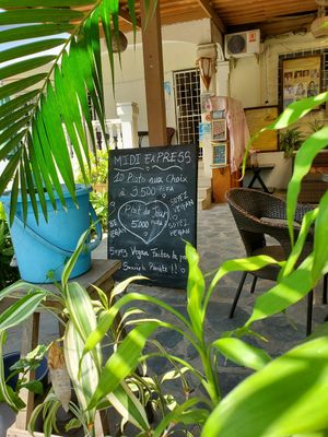 Daily special/Menu price (dishes change daily) at Loving Hut in Pointe-noire