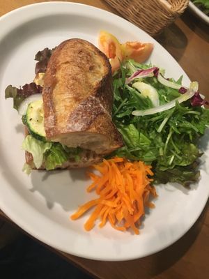 Veggie sandwich at Yidaki Cafe in Kobe