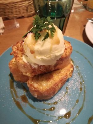 French Toast  at Yidaki Cafe in Kobe