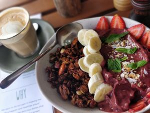 Acai bowl, Bonsoy latte at Samadhi Whole Foods in Camden