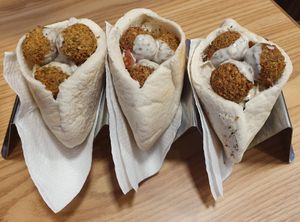 Fill Free at Pita Bakery in Central Singapore