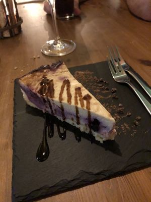 Cheesecake with berries  at Lück's in Berlin