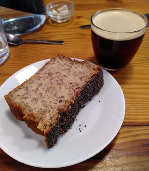 Banana bread (vegan) at Vero L'Autre Cantine in Paris
