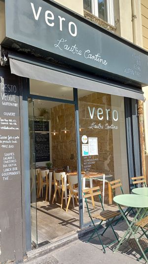 l'extérieur at Vero L'Autre Cantine in Paris