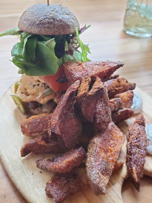 Burger #Veganuary at Elixiba in Byron Bay