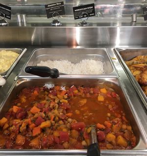 Vegan food at the hot bar at Lakewinds Food Co-op Chanhassen in Chanhassen