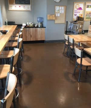 Cafe seating area at Lakewinds Food Co-op Chanhassen in Chanhassen