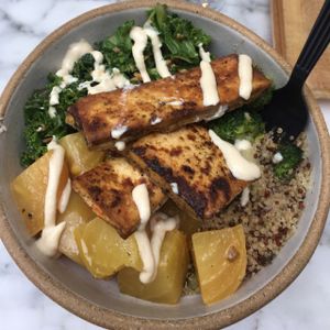 quinoa topped with beets, tofu, and kale. and that tofu aioli sauce!  at DIG in Rye Brook