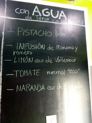 Today's vegan flavours :) at Come Mi Gira Gelateria Naturale - Pje. de Francia in Gran Canaria