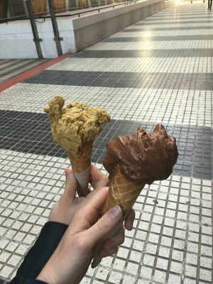 Best vegan pistachio and choclate ice ever!!! ❤ at Come Mi Gira Gelateria Naturale - Pje. de Francia in Gran Canaria