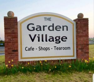 Where you will find Friendly Foods on the Bridgnorth Road WV6 7EZ at Friendly Foods in Wolverhampton