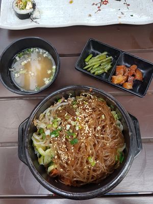 Dolsot Bibimbap vegan at Bibimcup in Dusseldorf