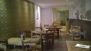 the restaurant room at The Mexican Standoff - Pop-up in Paris