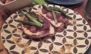 Tostas veganas de queso de altramuces con espárragos trigueros at TS  A Casa in Santiago De Compostela