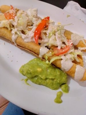 Flautas de barbacoa at VEGuerrero in Mexico City