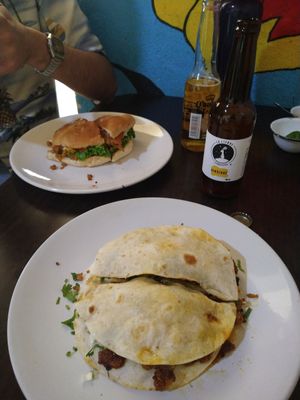 Gringa tres quesos at VEGuerrero in Mexico City