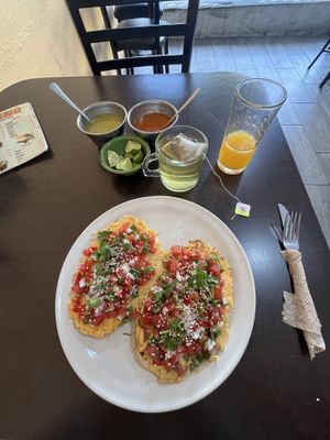 Molletes breakfast package   at VEGuerrero in Mexico City