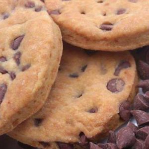 Galleta de Chips de Chocolate. (Chocolate chips cookie)

It is our house cookie. at Alburquerque Cafe Cultural  in Villa De Leyva