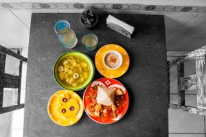 Una muestra del menú:
Entrada+
Sopa+
Segundo+
Postre+
Bebida del día = Menú del día at El Veggie in Arequipa