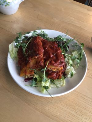 special  at Mox in Moscow