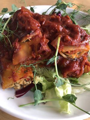 special  at Mox in Moscow