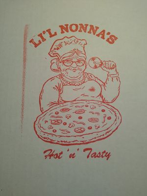 Pizza box at Li'l Nonna's in Austin
