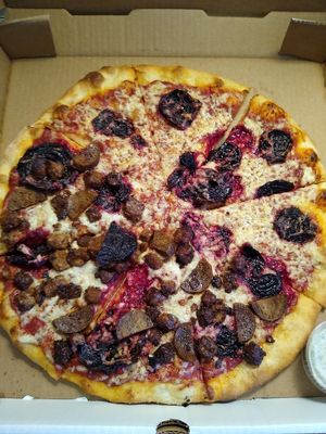 Half beetaroni and half "meat out" at Li'l Nonna's in Austin