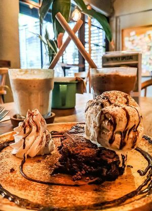 Brownies at Steps in Bangkok