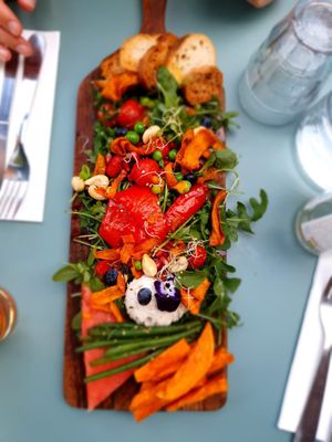 Appetizer at L'Abattoir Vegetal - Guisarde in Paris