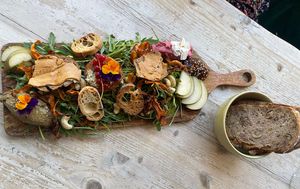 Mezze plate  at L'Abattoir Vegetal - Guisarde in Paris