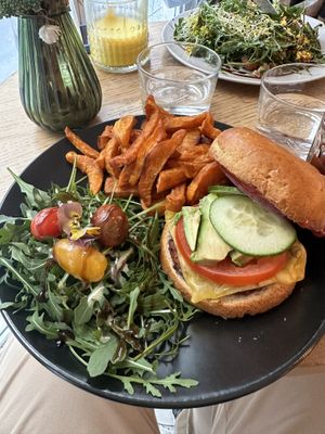   at L'Abattoir Vegetal - Guisarde in Paris