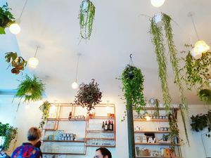 very nice interior at L'Abattoir Vegetal - Guisarde in Paris