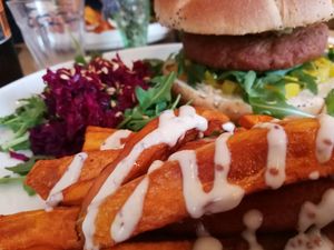 Chickpea burger at L'Abattoir Vegetal - Guisarde in Paris