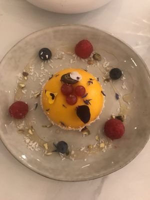 Dessert at L'Abattoir Vegetal - Guisarde in Paris