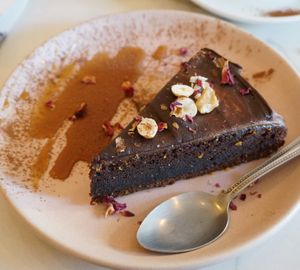 Gateau au chocolat at L'Abattoir Vegetal - Guisarde in Paris