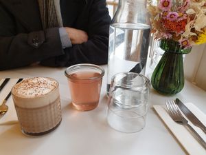 drinks at L'Abattoir Vegetal - Guisarde in Paris