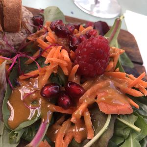 Mezze at L'Abattoir Vegetal - Guisarde in Paris