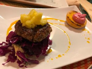 Mini burger de autora at La Negra Criolla in Mallorca