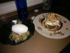 vegan desserts: osmotized pineapple and apple creppé at BumpGreen in Madrid